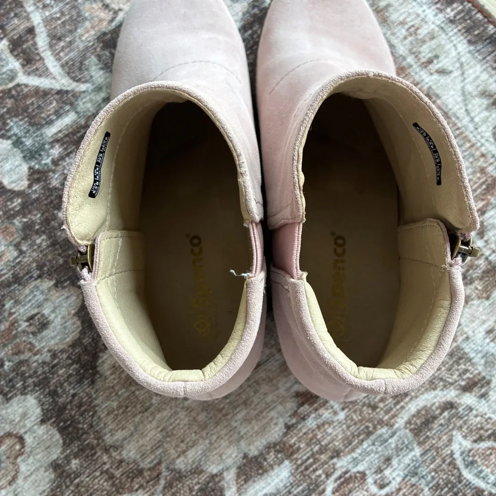 Spenco Ivy Pale Pink Suede Ankle Booties Side Zip Womens 8.5 B Orthotic Support